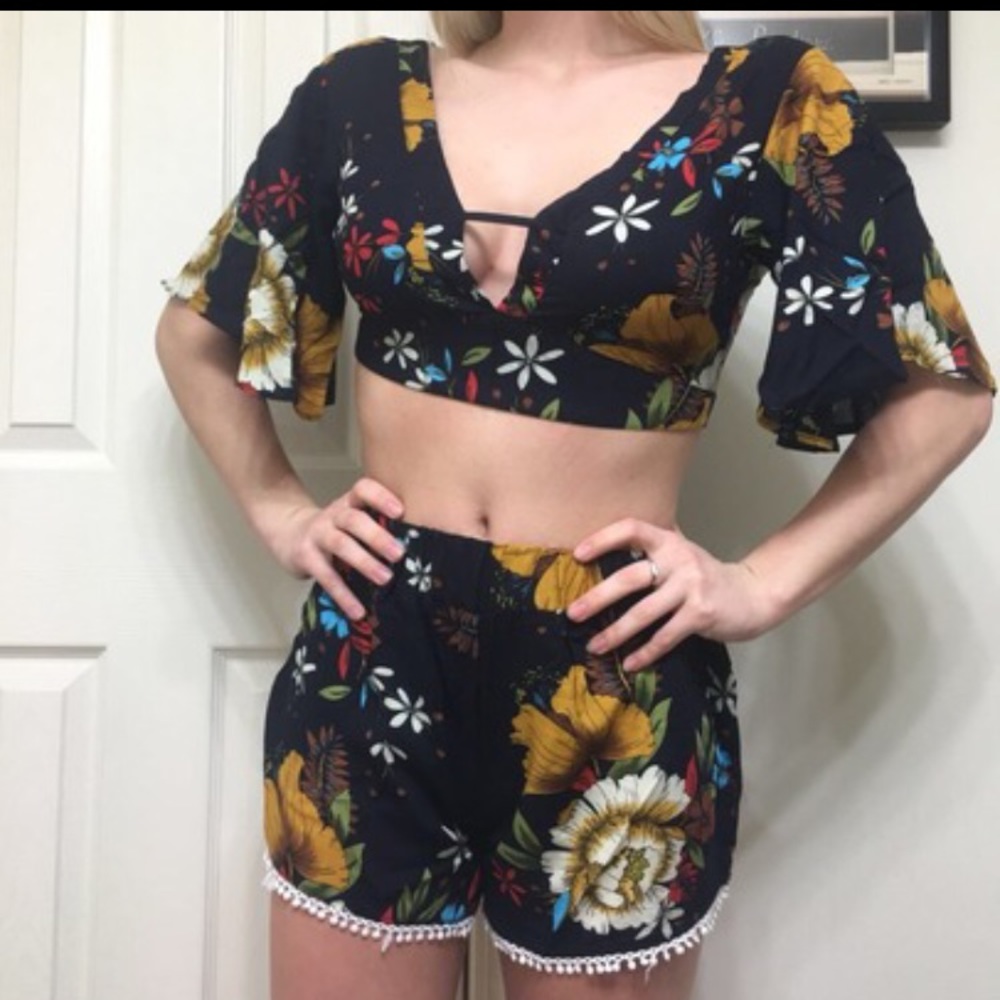 2 piece - Picture 4 of 4